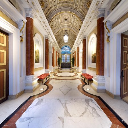 Exe International Palace Roma Exterior foto
